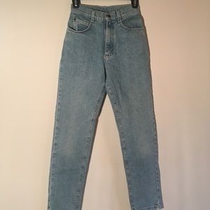 Light Blue Vintage Lee Mom Jeans